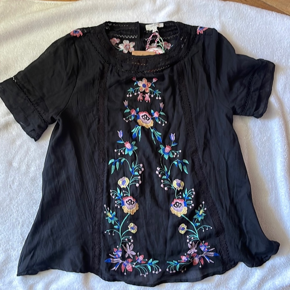 Sheer floral lightweight top